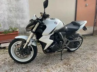 honda cb1000r