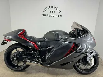 2024 suzuki hayabusa metallic thunder gray & candy daring red - 100309