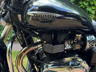 triumph america lt
