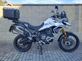 triumph tiger 900 rally pro
