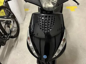 vendesi piaggio zip 50 4t canton tessin -