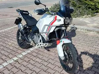 ducati desertx - 2022