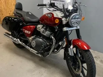 royal enfield super meteor 650 celestial red