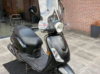 sym fiddle 2 blauw kenteken — scooters | sym — marktplaats