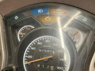 honda sh150i (first class)