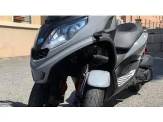 mp3 300 abs hpe (2021 - 24)