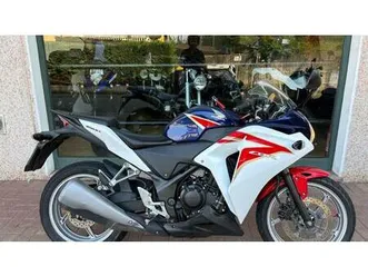 vendo honda cbr 250 r (2010 - 14) usata a gavi (codice 9829603) - moto.it