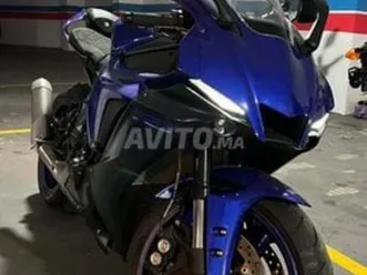 yamaha r1