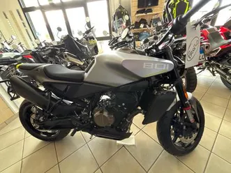 vendo husqvarna svartpilen 801 (2024 - 25) nuova a aprilia (codice 9829708) - moto.it