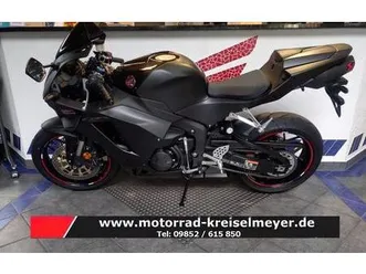 honda cbr600rr neuwertiger zustand aus 1. hand mit