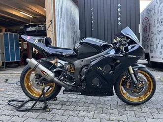 rennmaschine r6 rj95 ready to have fun