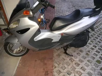 verkaufe meine 125 in eine seher gute zustand wie neu