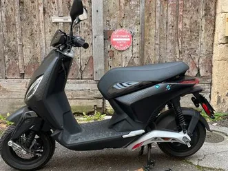 scooter piaggio 1