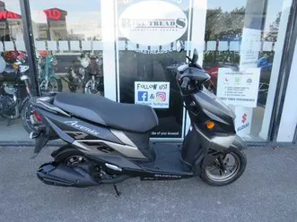 new suzuki avenis 125 for sale in swindon
