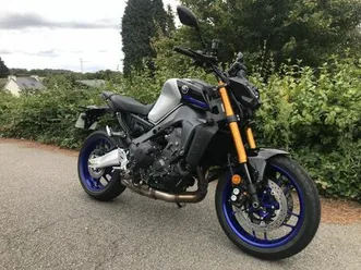 yamaha mt-09 sp 2023 890 cm3 | moto routière | 350 km | gris | 29000 quimper