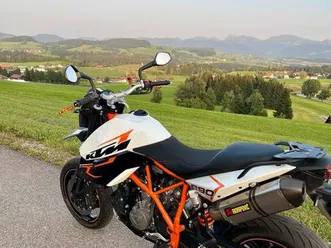 ktm 990 smr – gepflegt, akrapovic, 125 ps, frischer tüv, abs