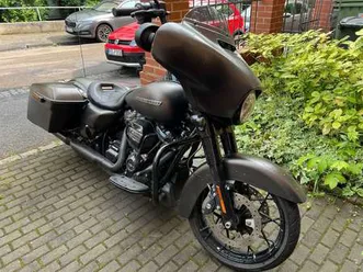 harley-davidson street glide