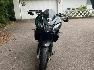aprilia tuono 125