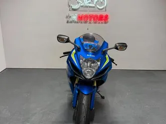suzuki gsx-r 750 l7 1hand nur 5000km tüv neu top zustand