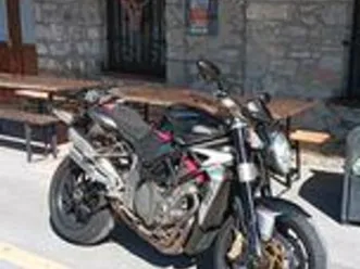 mv agusta brutale 910 - 2006