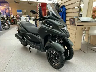 yamaha tricity 300 / abs / tcs / my 2025