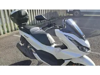 vendo honda pcx 125 (2021 - 24) usata a legnano (codice 9832625) - moto.it