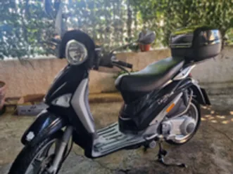 piaggio liberty 200