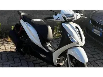 vendo piaggio medley 125 s abs (2021 - 24) usata a calcinaia (codice 9832295) - moto.it