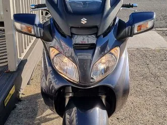 suzuki burgman 650 cvt euro 4 638 cc