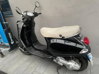 vespa roller lx125