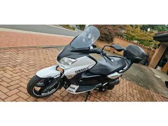 yamaha xmax 250 abs, ( nur für kurze zeit )