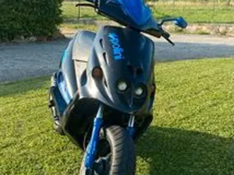 scooter malaguti phantom 70