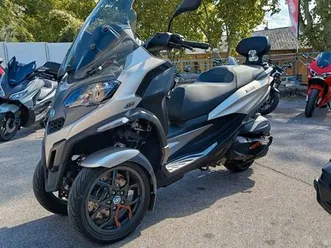 piaggio mp3 530 hpe exclusive beige 2024