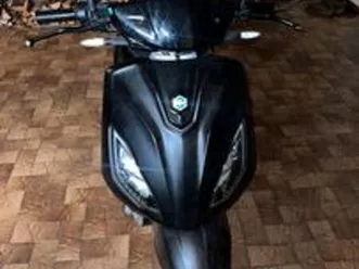 piaggio one full electric- senza batteria