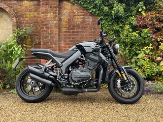 lot-314-2020-horex-1-218-cc-vr6-carbon-raw-vente-aux-encheres