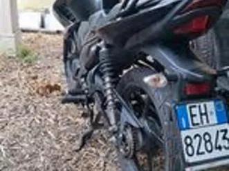 yamaha ys 125 - 2018