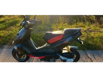 aprilia sr50