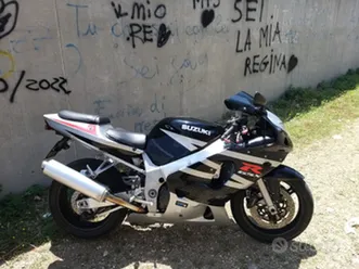 gsx 2003 moto in perfette condizioni nessun lavoro