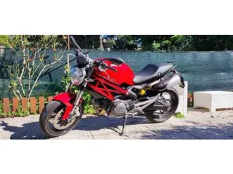 ducati monster 696 rosso