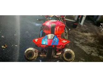 ducati panigale v4 s rosso