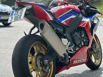 honda cbr 1000 rr-r sp tricolore