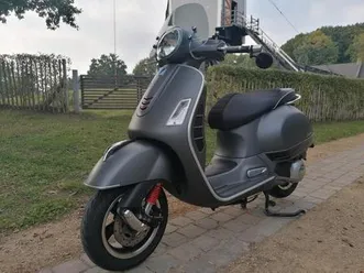 ② vespa gts super sport 125 cc 2016