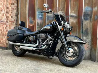 used harley-davidson softail 1868 flhcs heritage classic for sale in uppingham