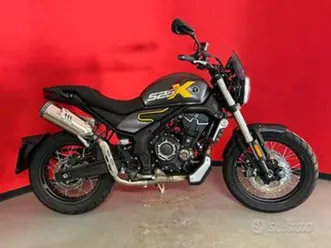 voge trofeo 525 acx scrambler