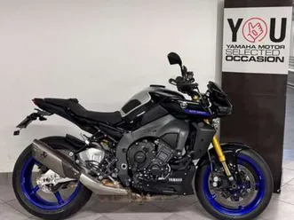 yamaha mt-10 naked argento