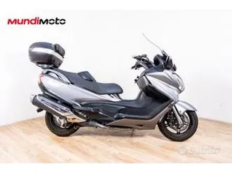 suzuki burgman 650 - 2015