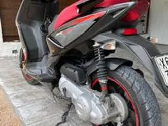 scooter aprilia