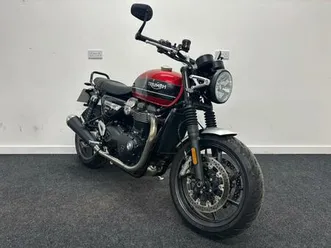 triumph speed twin 1200