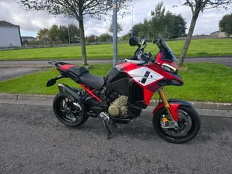 ducati multistrada v4 pikes peak