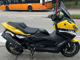 yamaha tmax 560 yello giallo